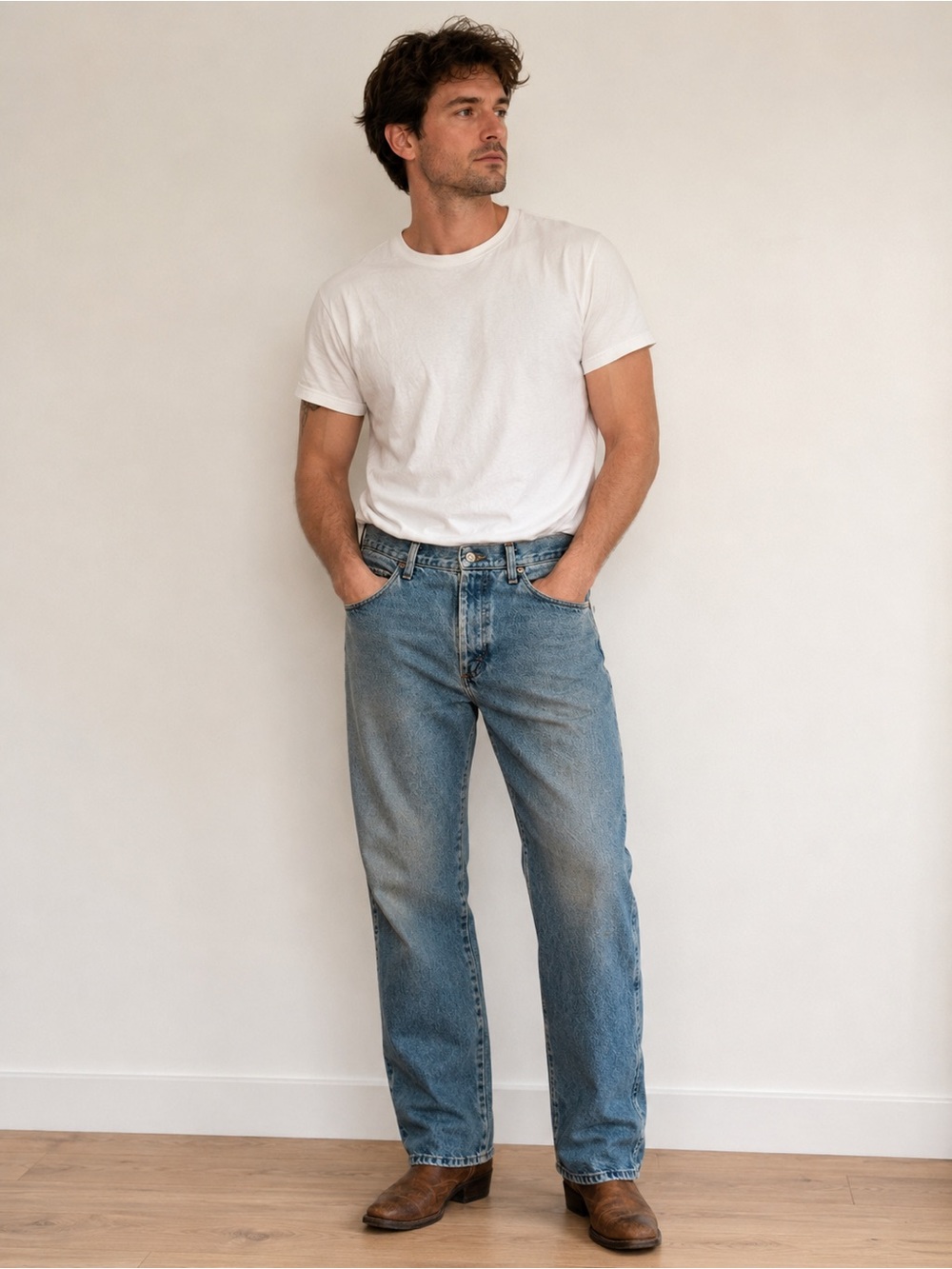 Vintage 90s Wrangler Jeans Men’s 32x32 Light Wash 100% Cotton Straight Leg Denim